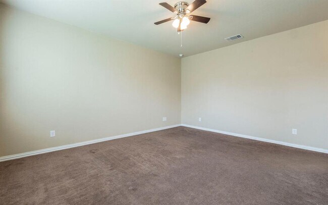 Building Photo - 8021 Arezzo Dr