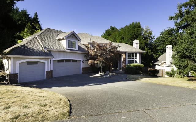 Building Photo - 4 bedroom in Issaquah WA 98027