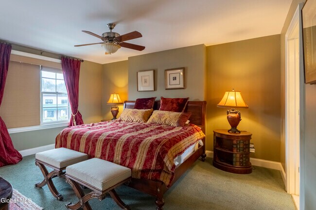 Building Photo - 164 High Rock Ave