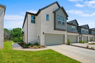 Building Photo - 3220 Rustic Crk Dr