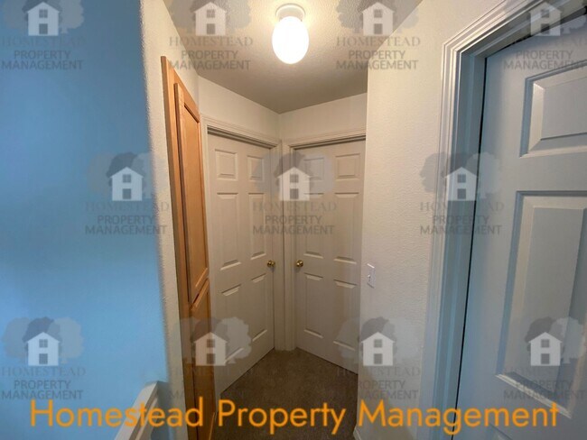 Building Photo - 164