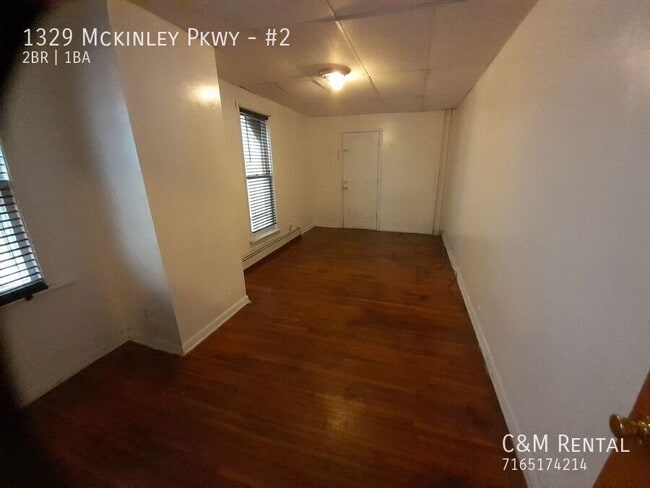 Building Photo - 1329 McKinley Pkwy
