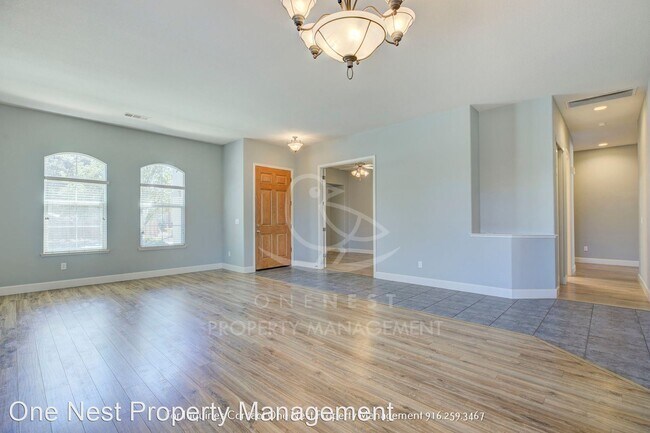 Building Photo - 3 br, 2 bath House - 419 Savannah Dr