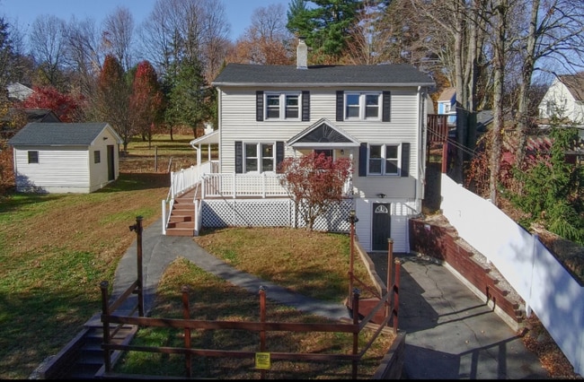 Building Photo - 166 Plainville Ave