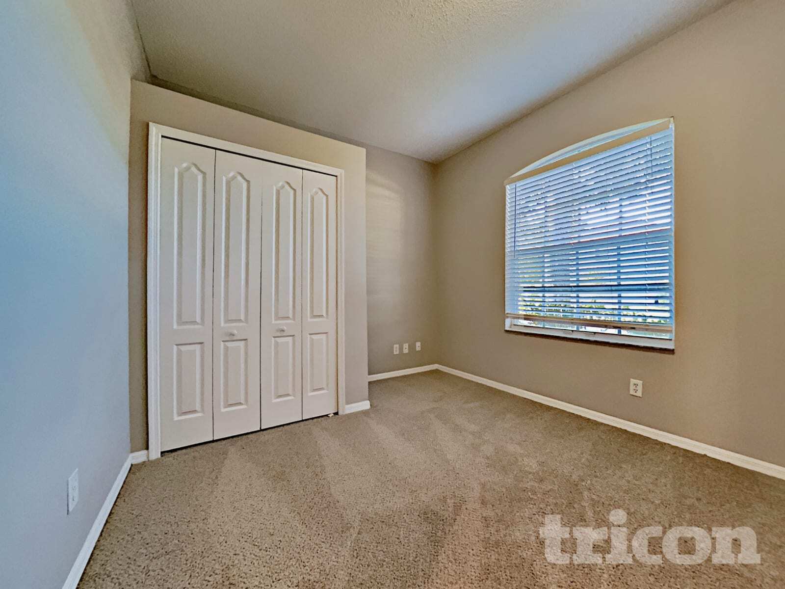 Building Photo - 10314 Goldenbrook Way