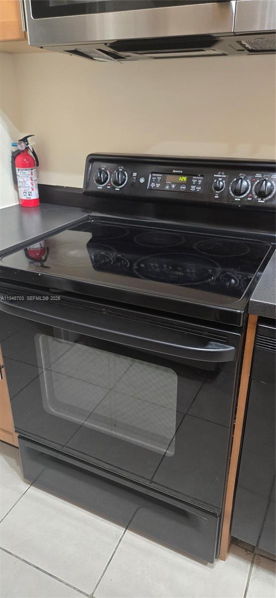 Building Photo - 4320 SW 138th Ct