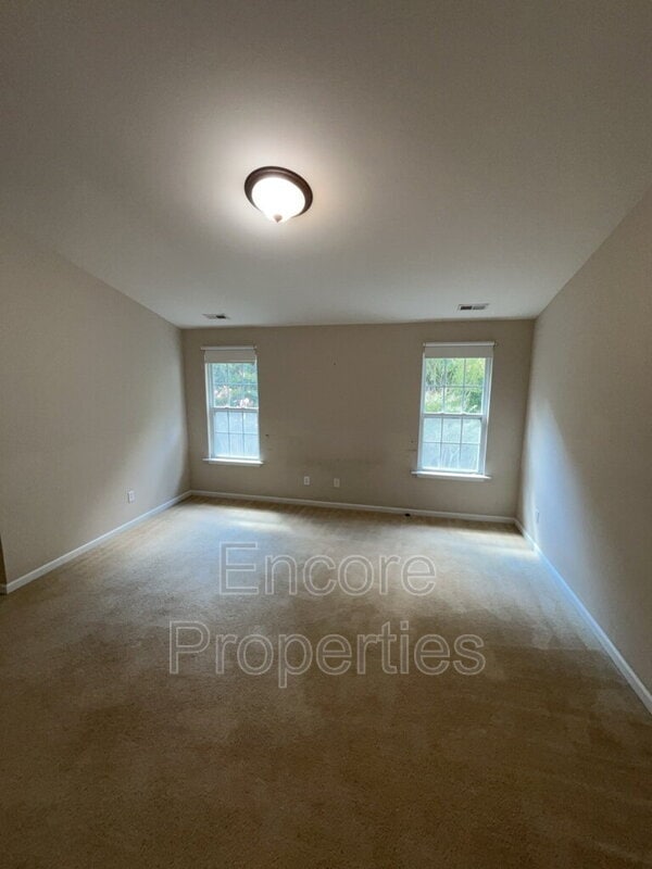 Building Photo - 250 Joshua Glen Ln