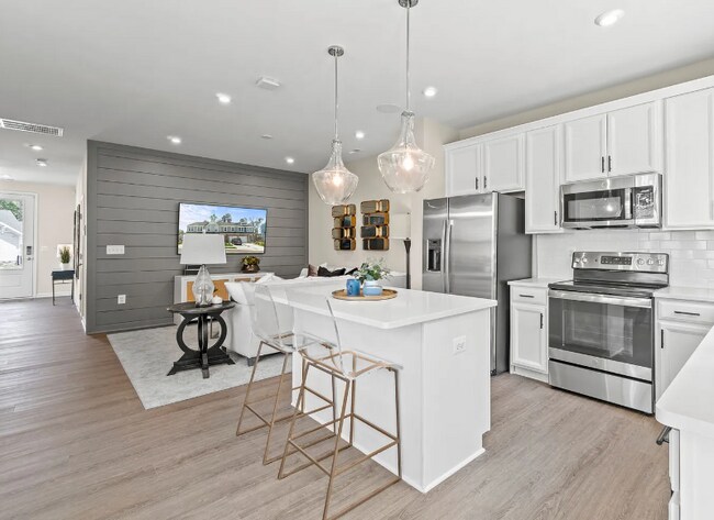 Building Photo - 321 Brae Hvn Dr