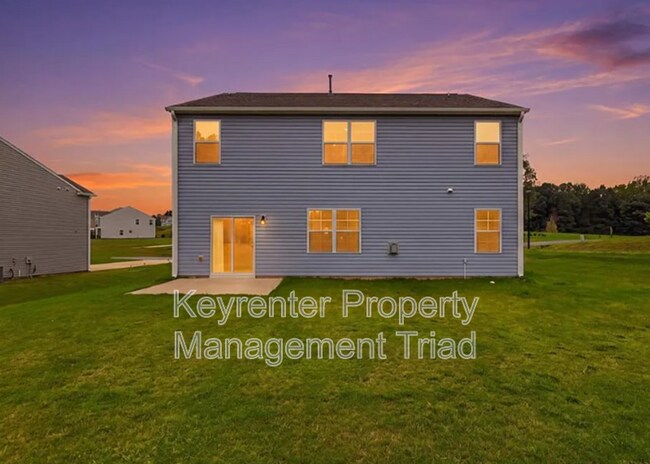 Building Photo - 7448 Buckpasser Dr