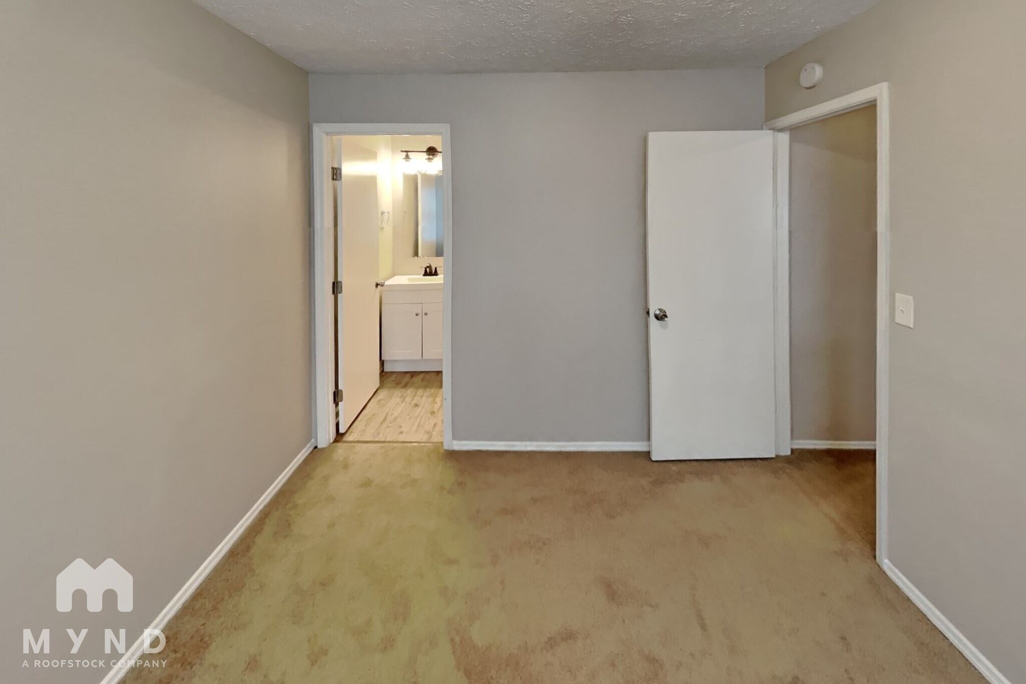 Building Photo - 5531 Downs Way