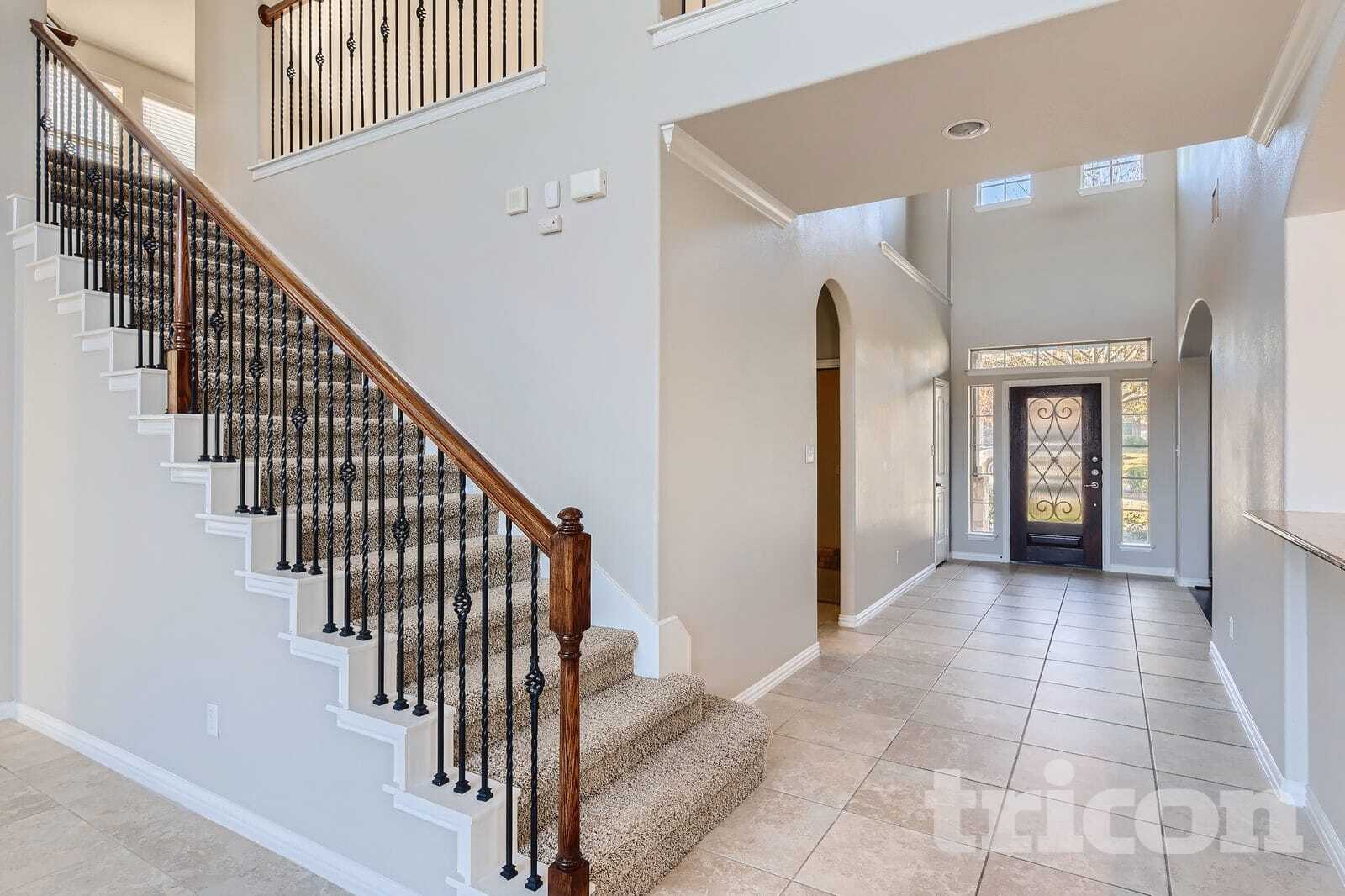 Building Photo - 1913 Colony Glen Ln