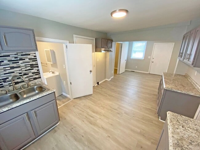 Building Photo - Home on Market