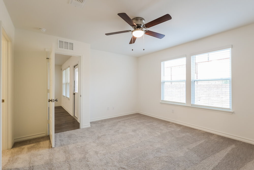 Building Photo - 10207 Monte Carmel Pl