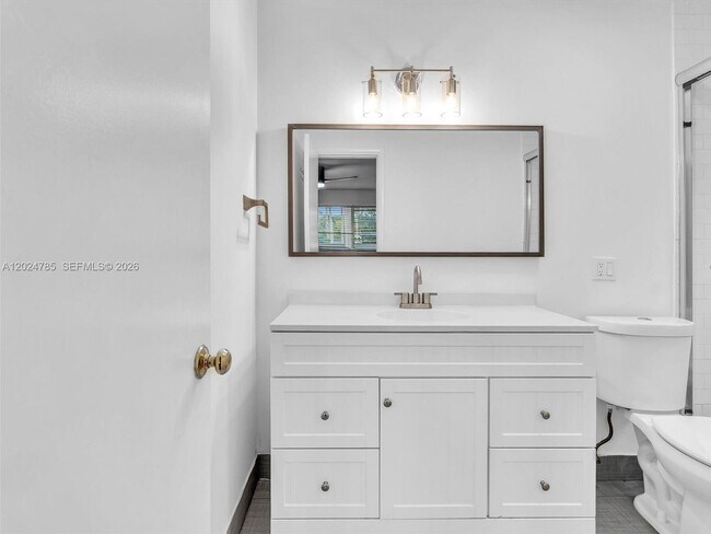 Building Photo - Southwest 42nd Terrace, Fort Lauderdale, FL 33314 - 3 BR 2 BA house