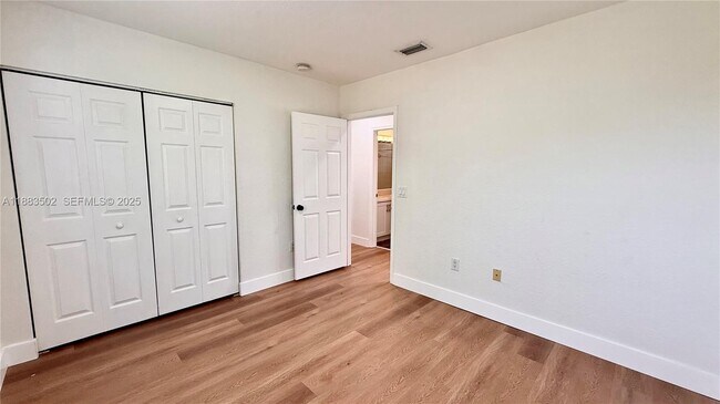 Building Photo - 13843 SW 31st St