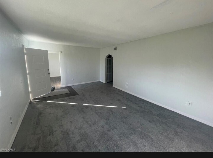 Building Photo - 23476 Harper Ave