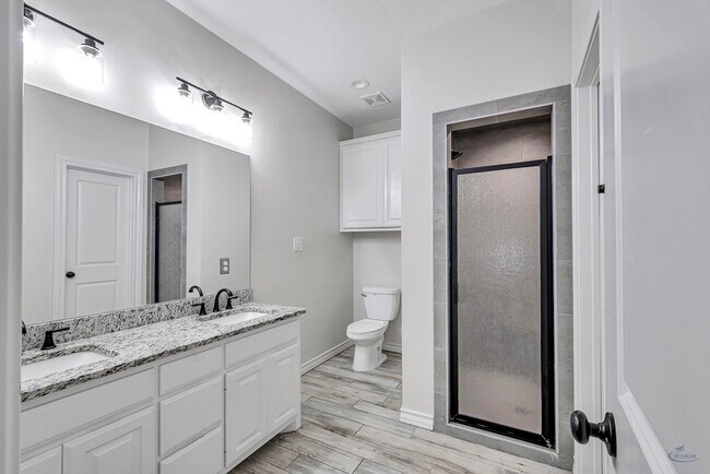 Building Photo - 3741 Alnwick Dr