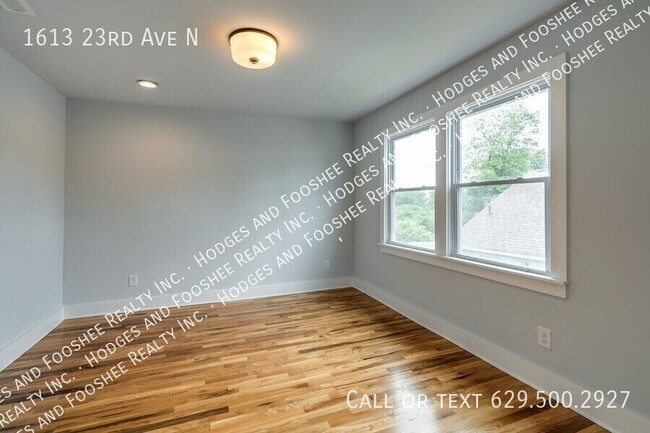 Building Photo - 1613 23rd Ave N