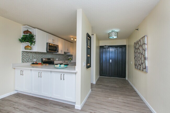 Building Photo - 98-351-351 Koauka Loop