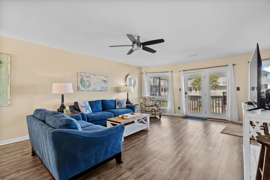 Primary Photo - 1217 Ocean Blvd S