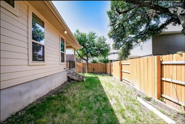 Building Photo - 14215 McCoy Lp
