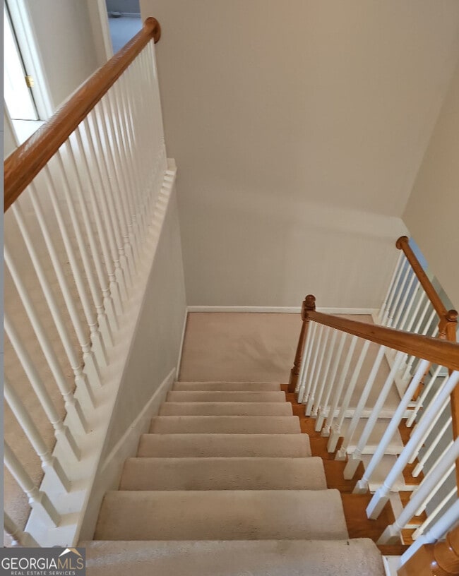 Building Photo - 32 Stonebridge Pass