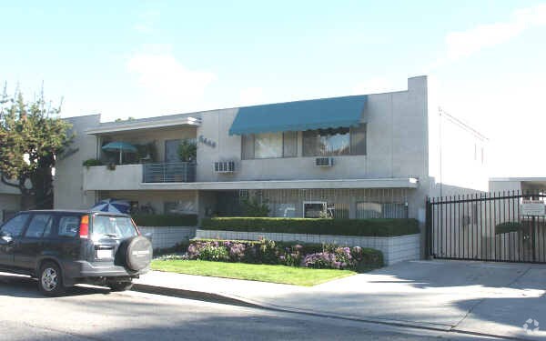 Primary Photo - 5444 Corteen Pl