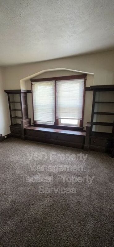 Building Photo - 12819 Edmonton Ave