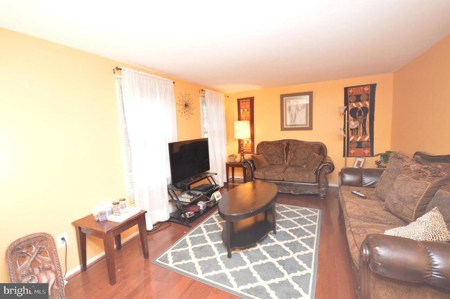 Primary Photo - 14595 Woodland Ridge Dr