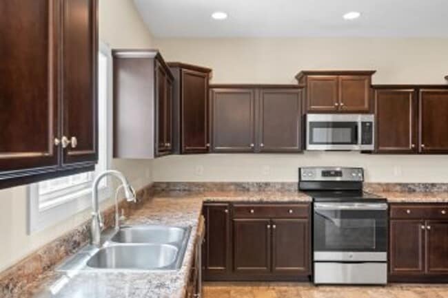 Building Photo - Welcome to Sterling Farms