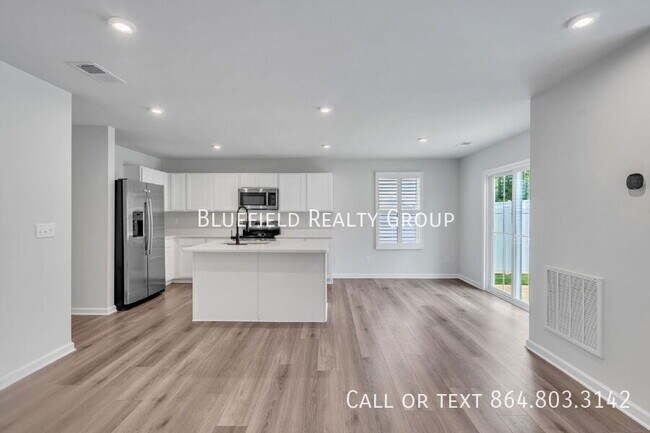 Building Photo - 139 Irish Vine Walk