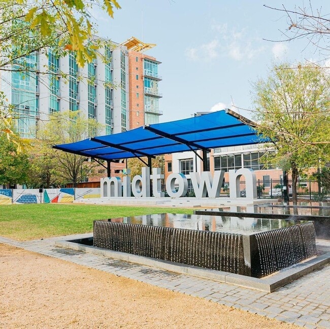 Building Photo - 2120 Genesee St