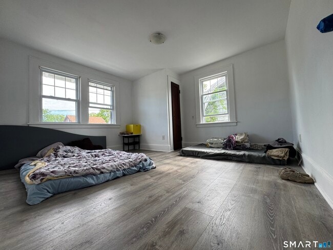 Building Photo - 55 Kings College Pl