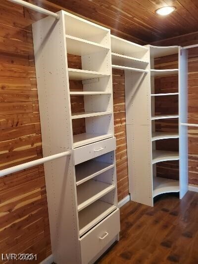 Building Photo - 4928 Forest Oaks Dr