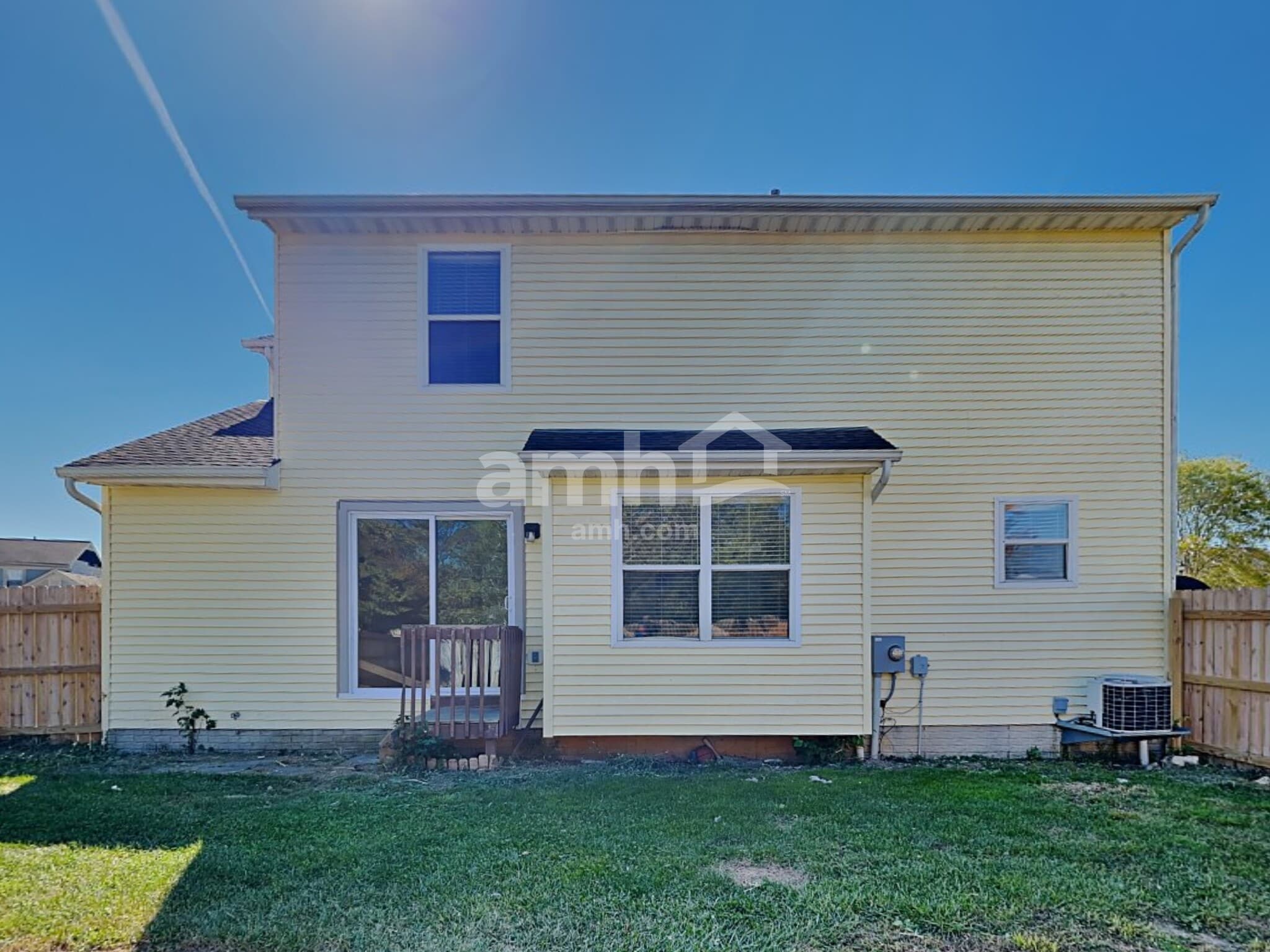 Building Photo - 1064 Amherst Blvd