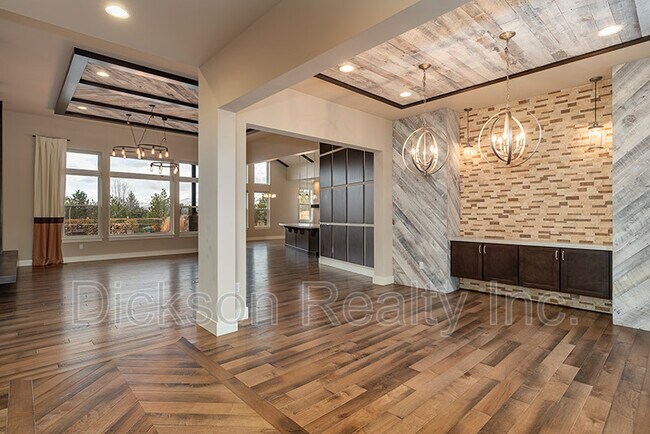 Building Photo - 4001 Whispering Pine Loop