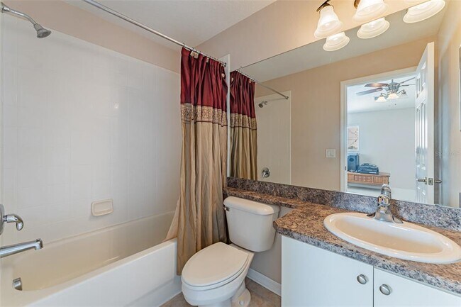 Building Photo - 13815 Artesa Bell Dr