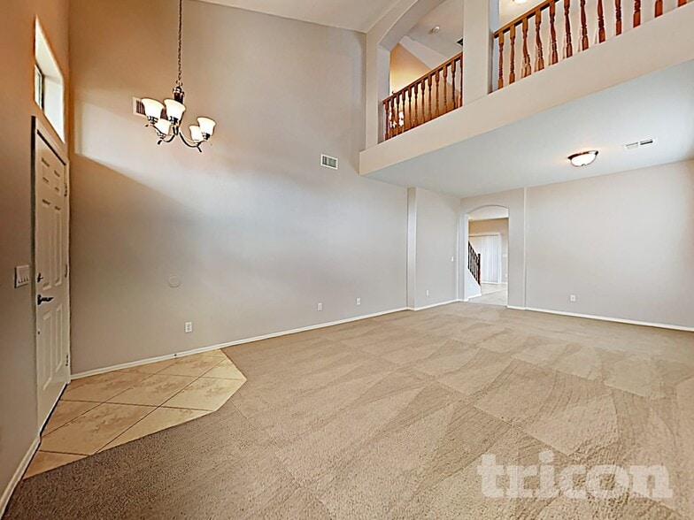 Building Photo - 25768 W Victory St