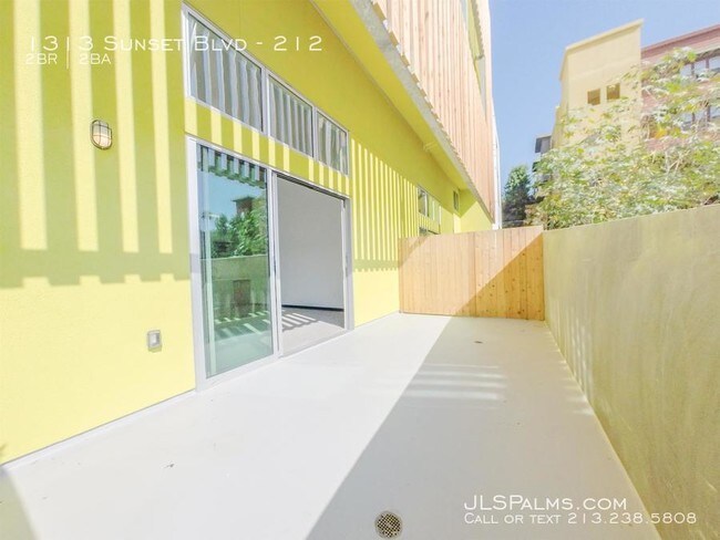 Building Photo - 1313 Sunset Blvd