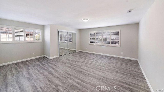 Building Photo - 2323 Harriman Ln