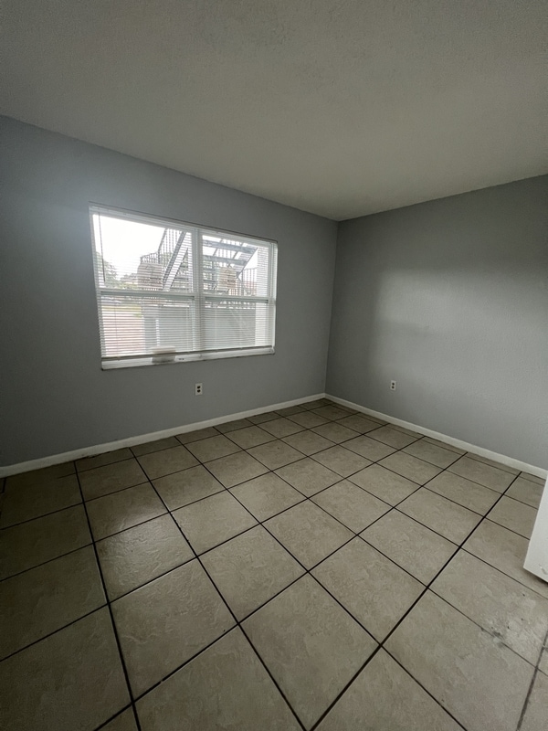 Building Photo - 117 Cory Ln