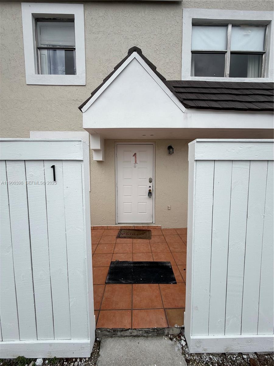 Building Photo - 4515 SW 68th Court Cir