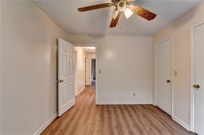 Building Photo - 268 Allen Ct SW