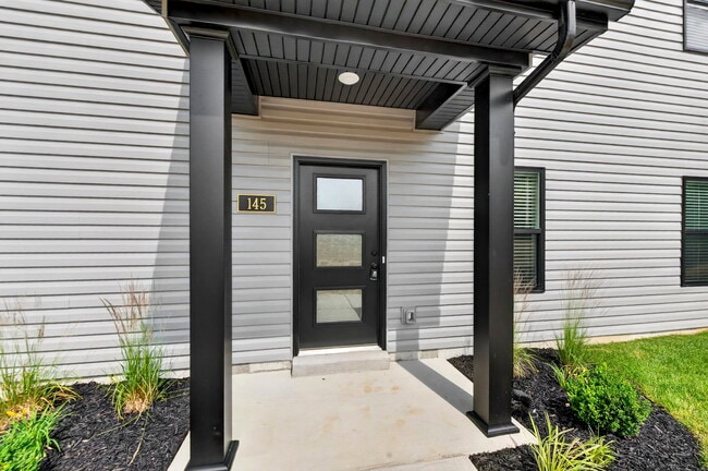 Building Photo - 145 Sesame Lp