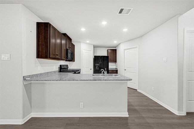 Building Photo - 5341 Basquiat Dr