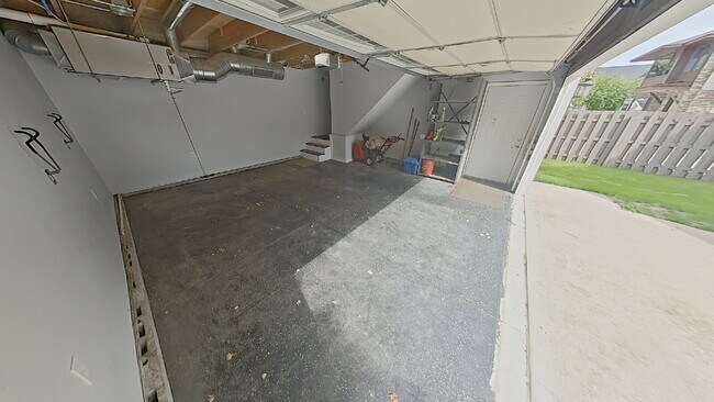 Building Photo - 1423 Ruffner Ave