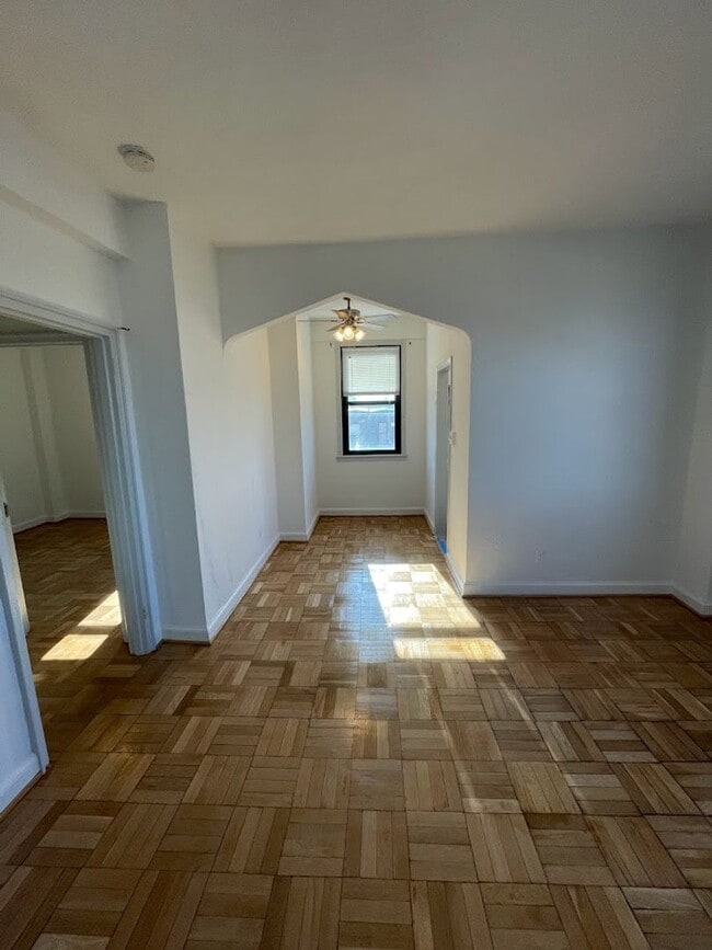 Building Photo - Updated Corner Unit at the Swarthmore in Foggy Bottom