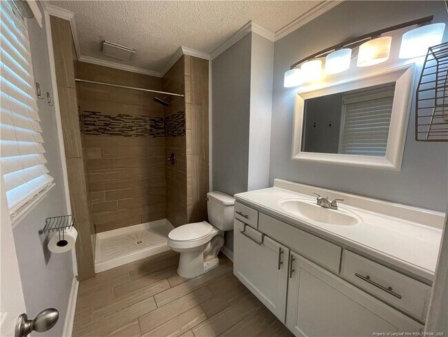 Building Photo - 7183 Largo Pl