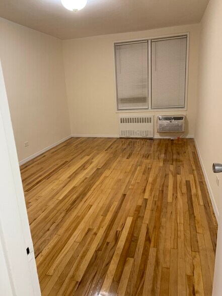 Building Photo - 2665 Homecrest Ave