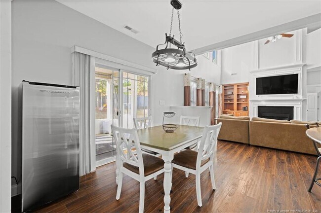 Building Photo - 76 Kentucky Derby Ln